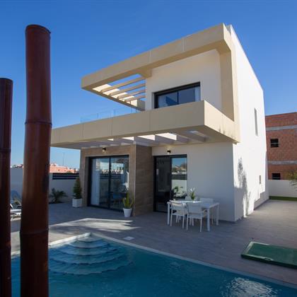 Villa For sale Los Montesinos